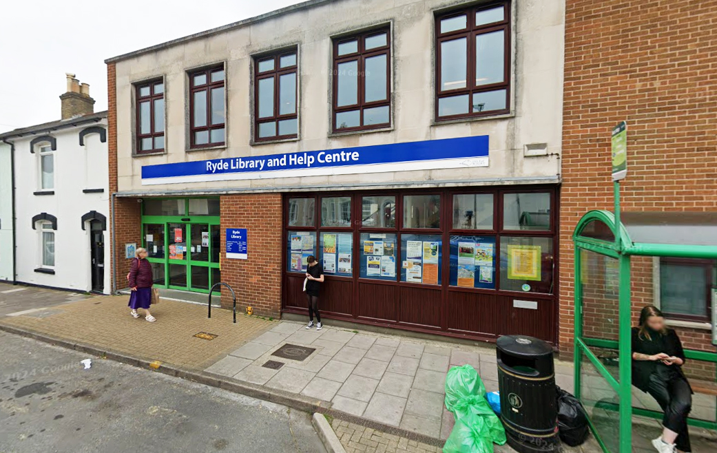 £20,000 FUNDING TO HELP RYDE INFORMATION AND SUPPORT SERVICE CONTINUE GOOD WORK