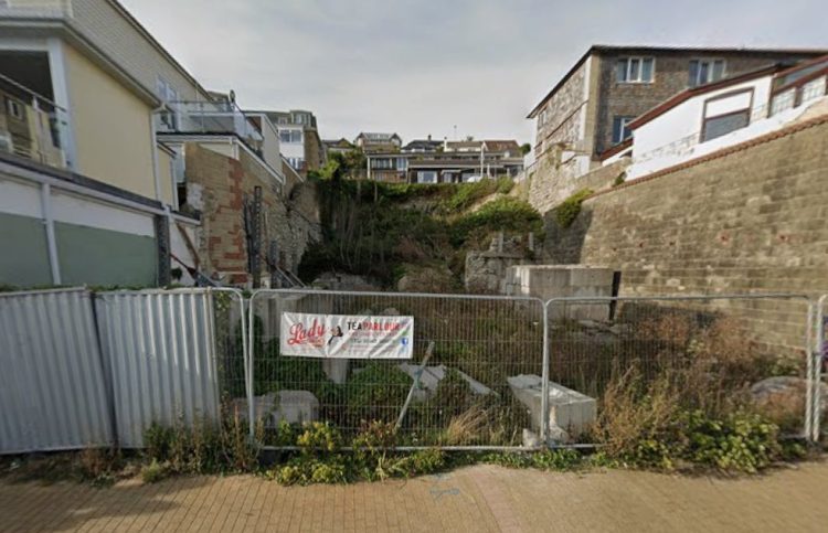 4-BED HOMES PLAN FOR VENTNOR ESPLANADE SITE THAT’S BEEN EMPTY FOR DECADES
