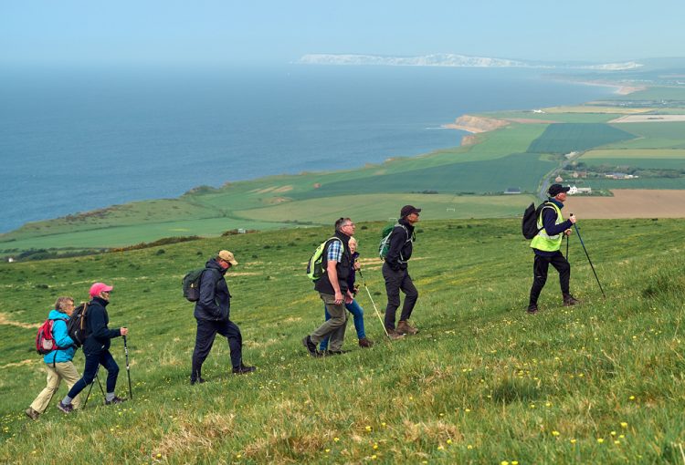 NEW ROUTES AND FIRM FAVOURITES READY FOR ISLE OF WIGHT SPRING WALKING FESTIVAL