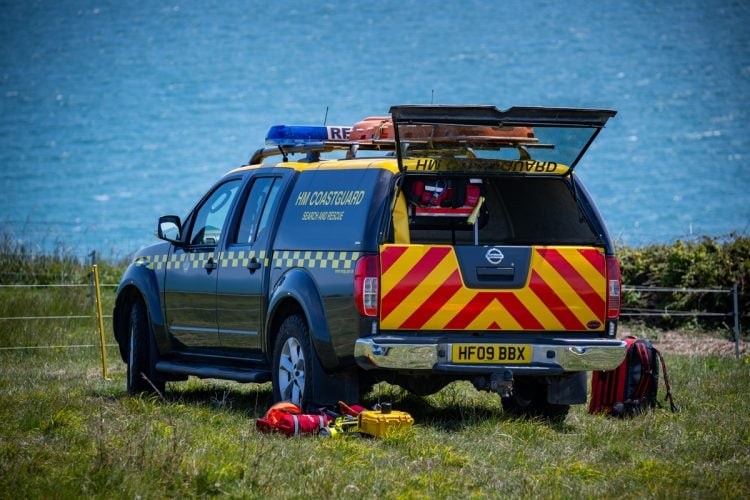 MYSTERY OBJECT SPARKS FULL COASTGUARD RESPONSE AT CULVER CLIFF