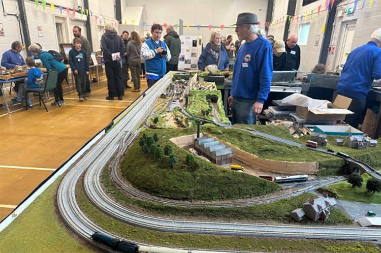 MODEL RAILWAY SHOW RETURNS TO WROXALL THIS WEEKEND