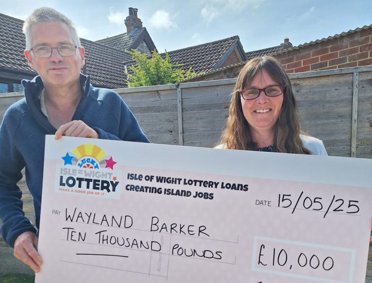 LONG-TIME PLAYER WAYLAND SCOOPS £10,000 IN ISLE OF WIGHT LOTTERY WIN