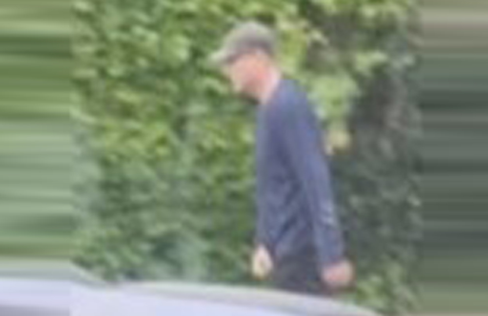 POLICE CONTINUE HUNT FOR MAN WHO EXPOSED GENITALS TO FEMALES IN COWES