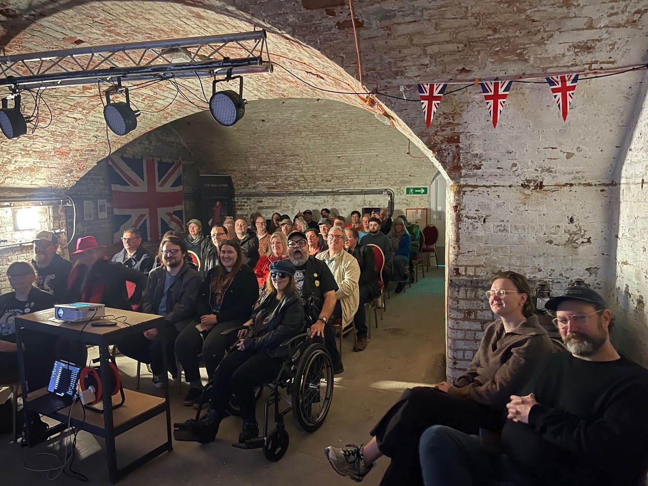 PACKED AUDIENCE ENJOY PERFORMANCE OF ‘THE SANDOWN CLOWN (DECLASSIFIED)’ AT BEMBRIDGE FORT