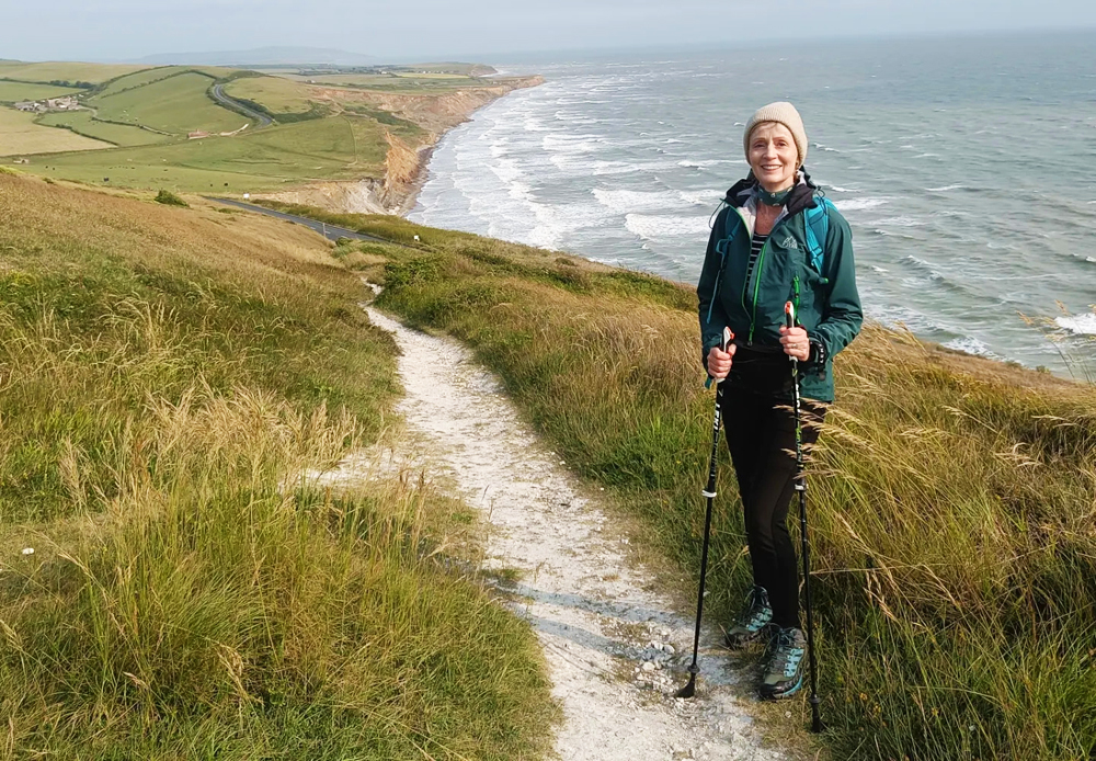 FUNDRAISER CAROLINE WALKS ISLE OF WIGHT COASTAL PATH FOR CURE PARKINSON’S