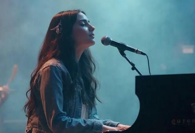 ISLE OF WIGHT ‘TECH GEEK’ CREATES AI POP STAR ISABELLA DELGADO
