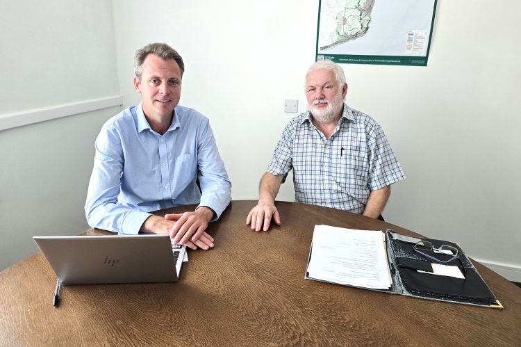 EDUCATION UNION MEETS EAST WIGHT MP TO PUSH FOR FAIRER SCHOOL CLOSURE PROCESS