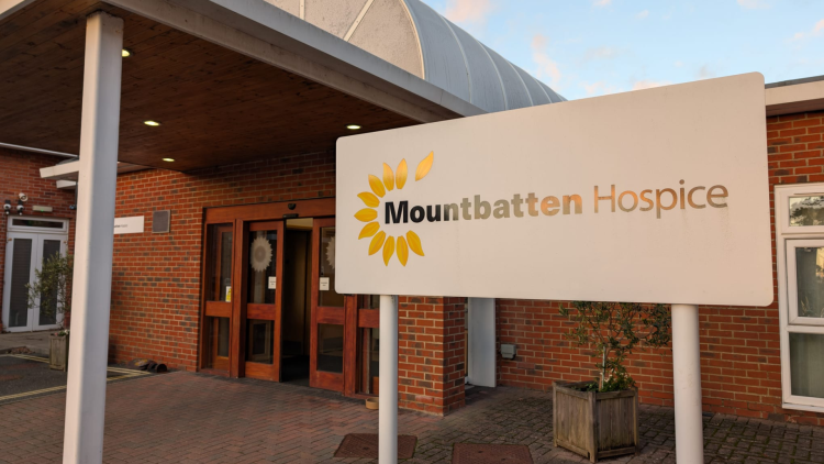 MOUNTBATTEN IN THE RUNNING FOR 7 NATIONAL END-OF-LIFE CARE AWARDS
