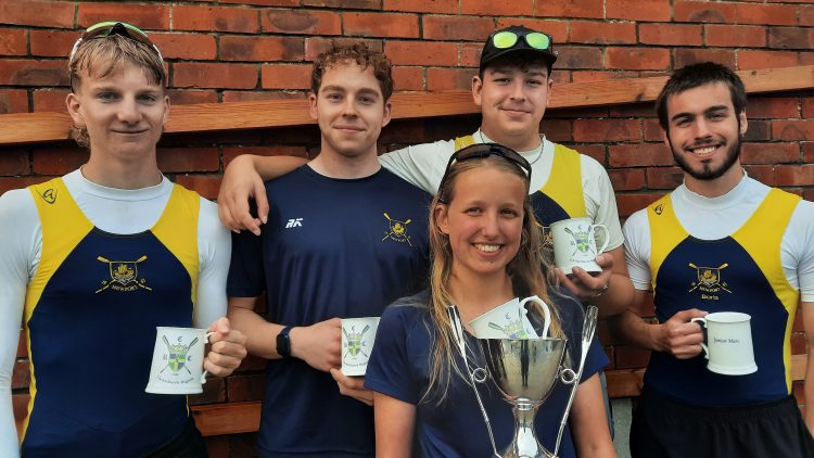 FIRST WIN OF SEASON FOR NEWPORT JUNIOR ROWING CREW AT CHRISTCHURCH