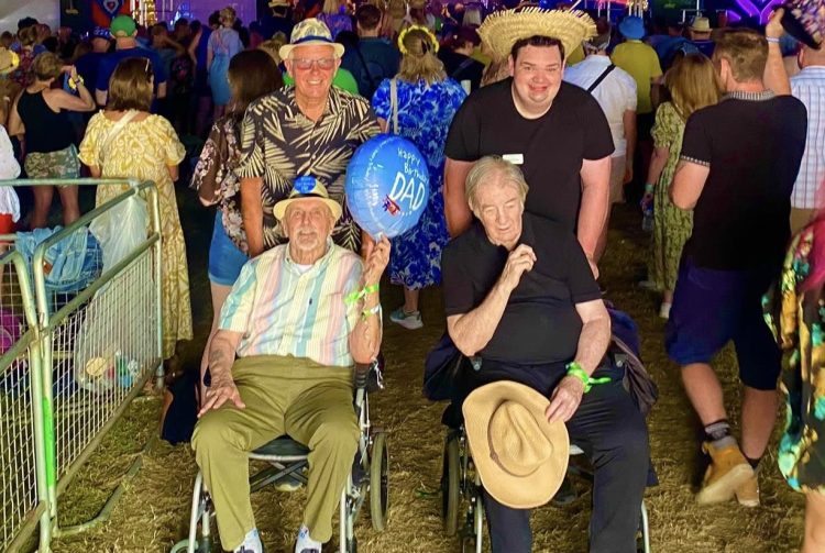 93-YEAR-OLD KEN CELEBRATES BIRTHDAY AT ISLE OF WIGHT FESTIVAL 