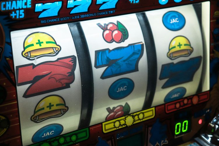 READY TO ROLL THE DICE? THE JOURNEY TO OPENING AN ONLINE CASINO