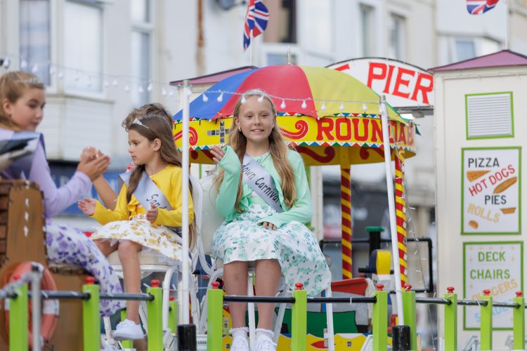 PHOTOS: 2025 CARNIVAL SEASON KICKS OFF WITH COLOUR AND CELEBRATION IN SANDOWN