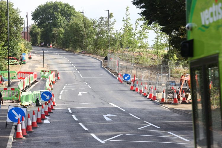 MOTORISTS REJOICE! HORSEBRIDGE HILL REOPENS AS WORKS COMPLETED EARLY