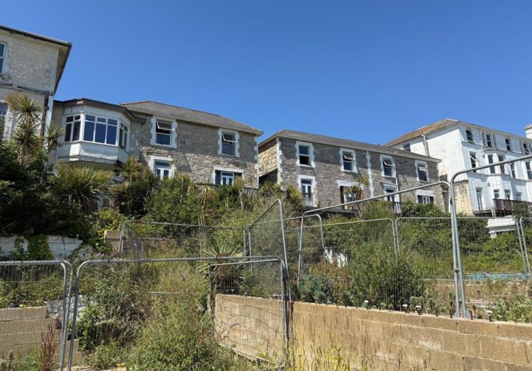 PARTS OF SANDOWN’S DERELICT OCEAN HOTEL SITE GO UP FOR AUCTION