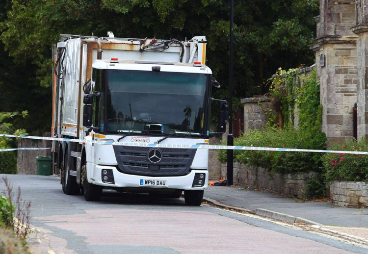 WORKER SERIOUSLY INJURED IN BIN LORRY INCIDENT – AIR AMBULANCE LANDS IN RYDE