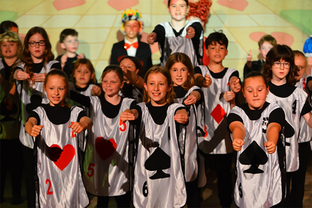 GET ON STAGE INVITES YOUNG PERFORMERS TO A SUMMER OF THEATRE FUN!