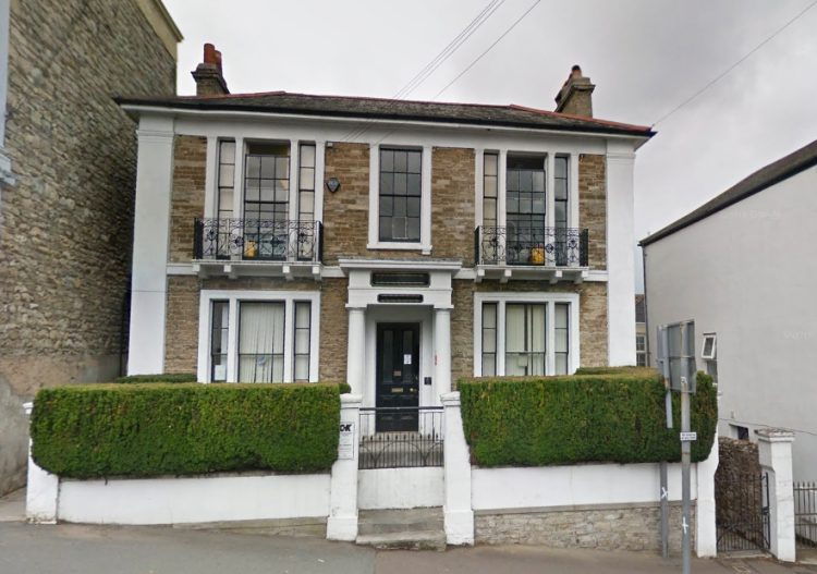 250 NEW NHS DENTAL PLACES MADE AVAILABLE AT RYDE’S DENBIGH HOUSE