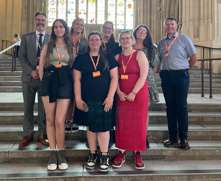 ISLAND TEENS SPEAK OUT ON SOCIAL MEDIA RISKS DURING PARLIAMENT VISIT