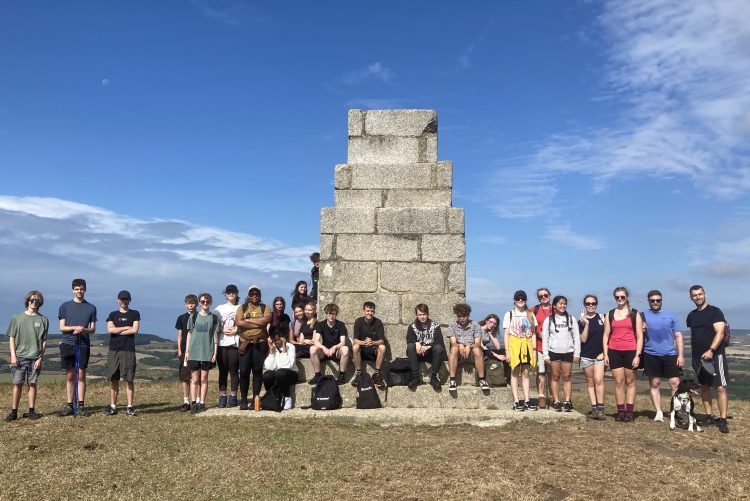RYDE ACADEMY SIXTH FORM STUDENTS SET TO SCALE SNOWDON FOR MS SOCIETY