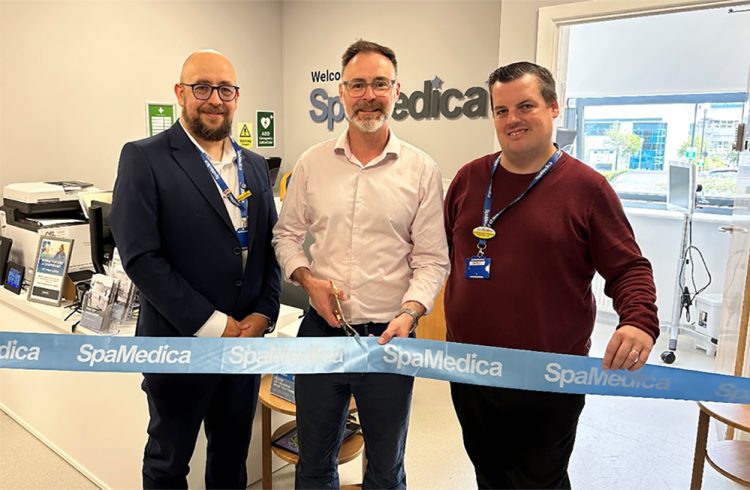 NEWPORT’S NEW CATARACT CLINIC OFFICIALLY OPENED BY ISLE OF WIGHT MP