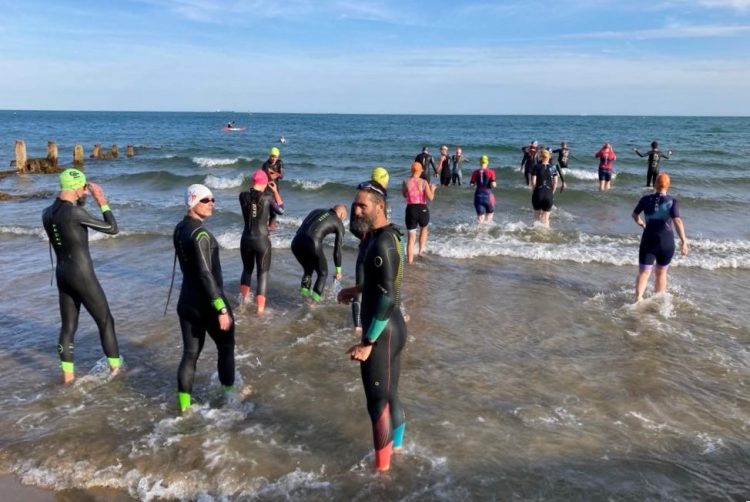 WIGHT TRI ATHLETES BATTLE CHAINS, SKEWERS AND ZIP DRAMAS AT YAVERLAND
