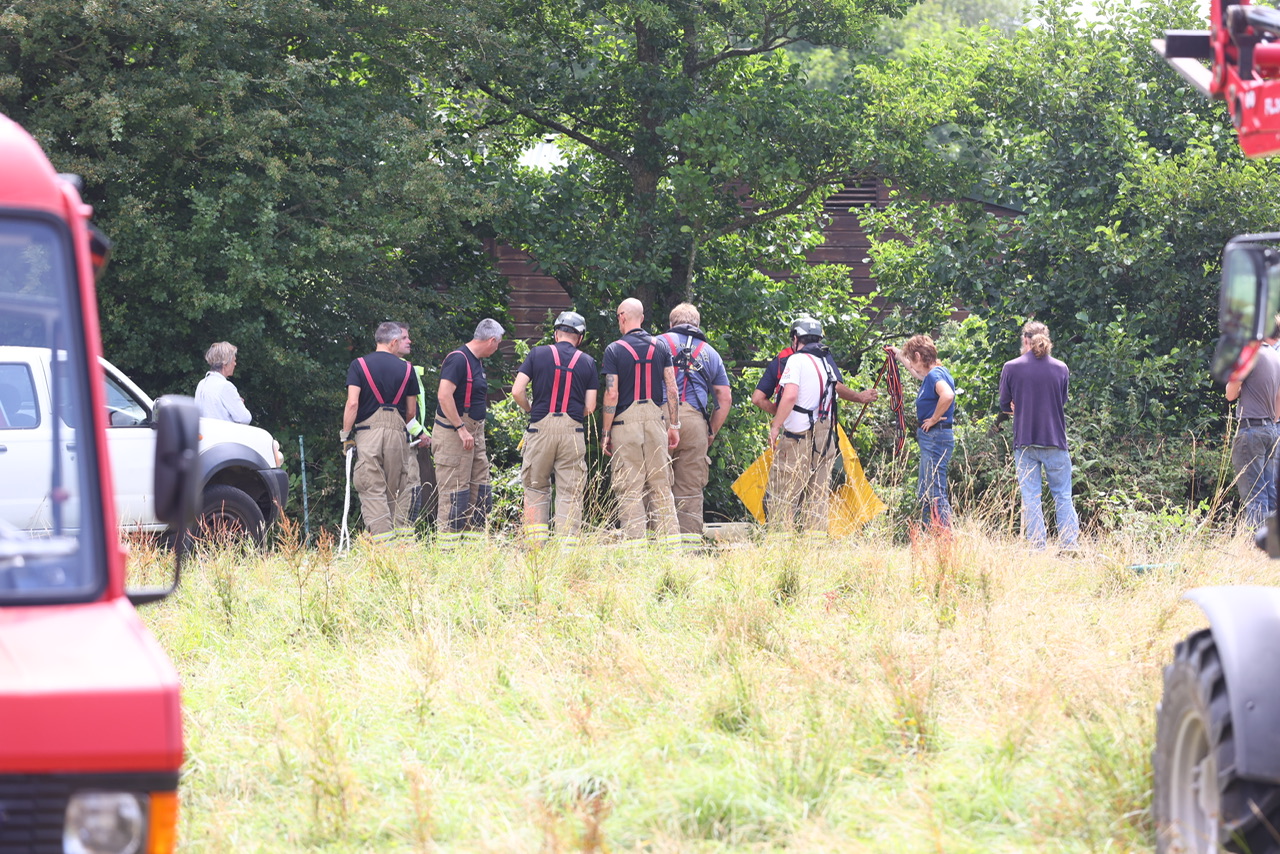 HORSE STUCK IN DITCH PROMPTS RESCUE OPERATION IN ARRETON