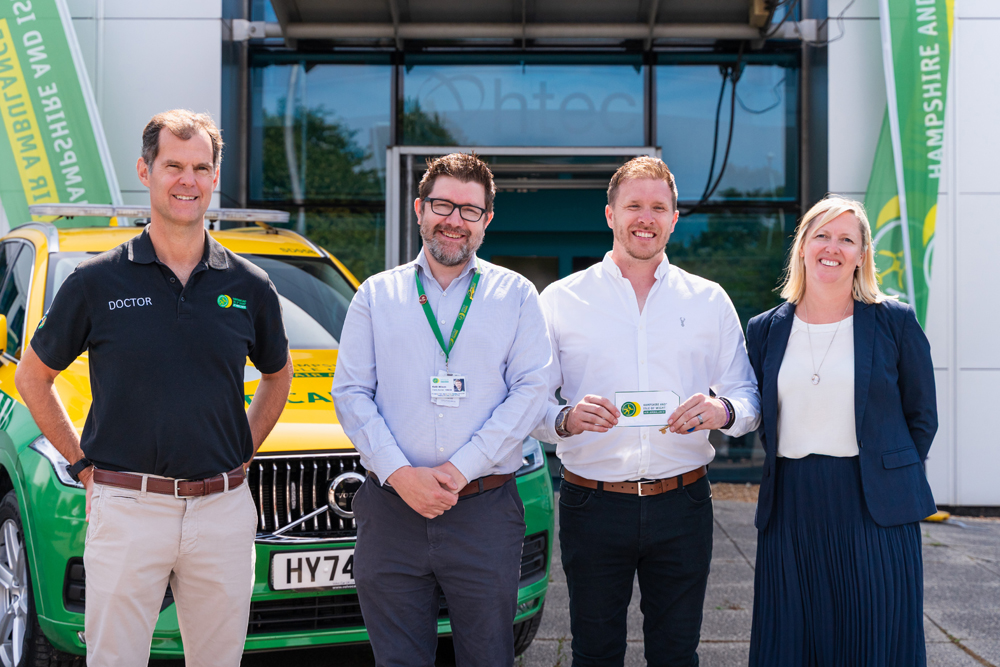 WORK BEGINS ON NEW AIRBASE FOR HAMPSHIRE & ISLE OF WIGHT AIR AMBULANCE