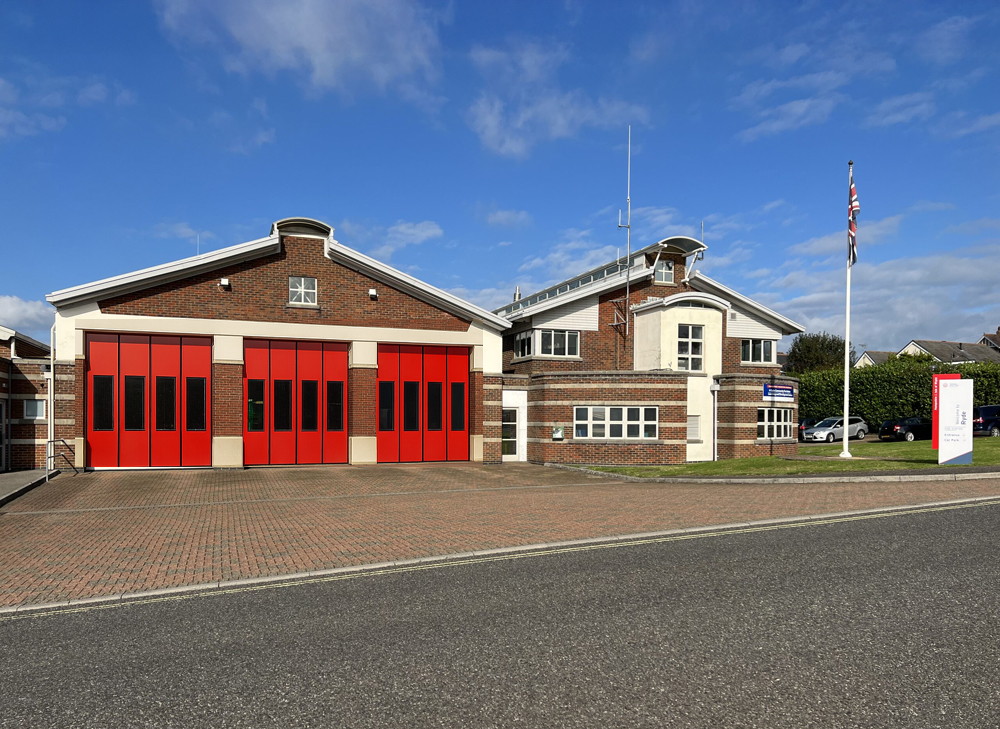 RYDE FIRE STATION TO REPLACE DAMAGED DOORS WITH SAFER BI-FOLD DESIGN