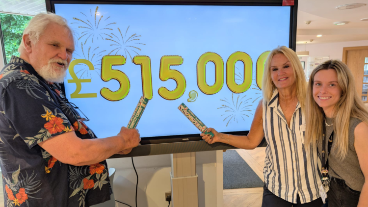 INCREDIBLE £515,000 RAISED FOR MOUNTBATTEN THANKS TO WALK THE WIGHT FUNDRAISERS