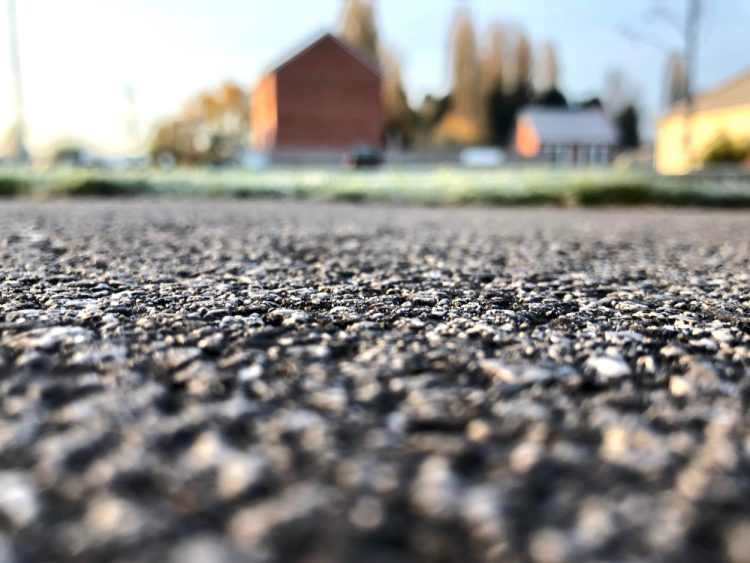 DO TARMAC DRIVEWAYS ADD VALUE TO YOUR HOME FOR RESELLING?