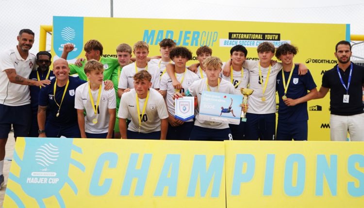 ISLE OF WIGHT YOUNGSTERS LEAD ENGLAND TO BEACH SOCCER GLORY IN PORTO