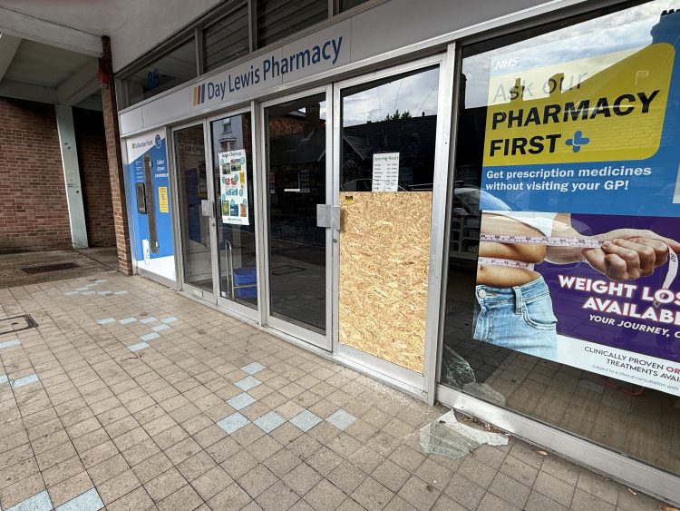 DOUBLE PHARMACY BREAK-INS OVERNIGHT – STORES IN RYDE AND NEWPORT TARGETED
