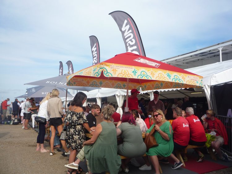 COCKTAILS, COMPETITION AND COMMUNITY: COWES WEEK 2025 DELIVERS ONSHORE ENERGY