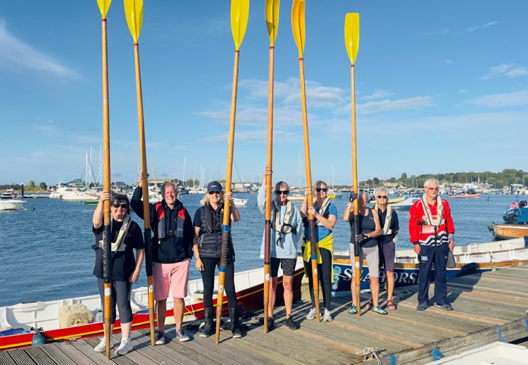 GIG ROWERS TO TAKE ON GREAT RIVER RACE IN LONDON FOR MOUNTBATTEN