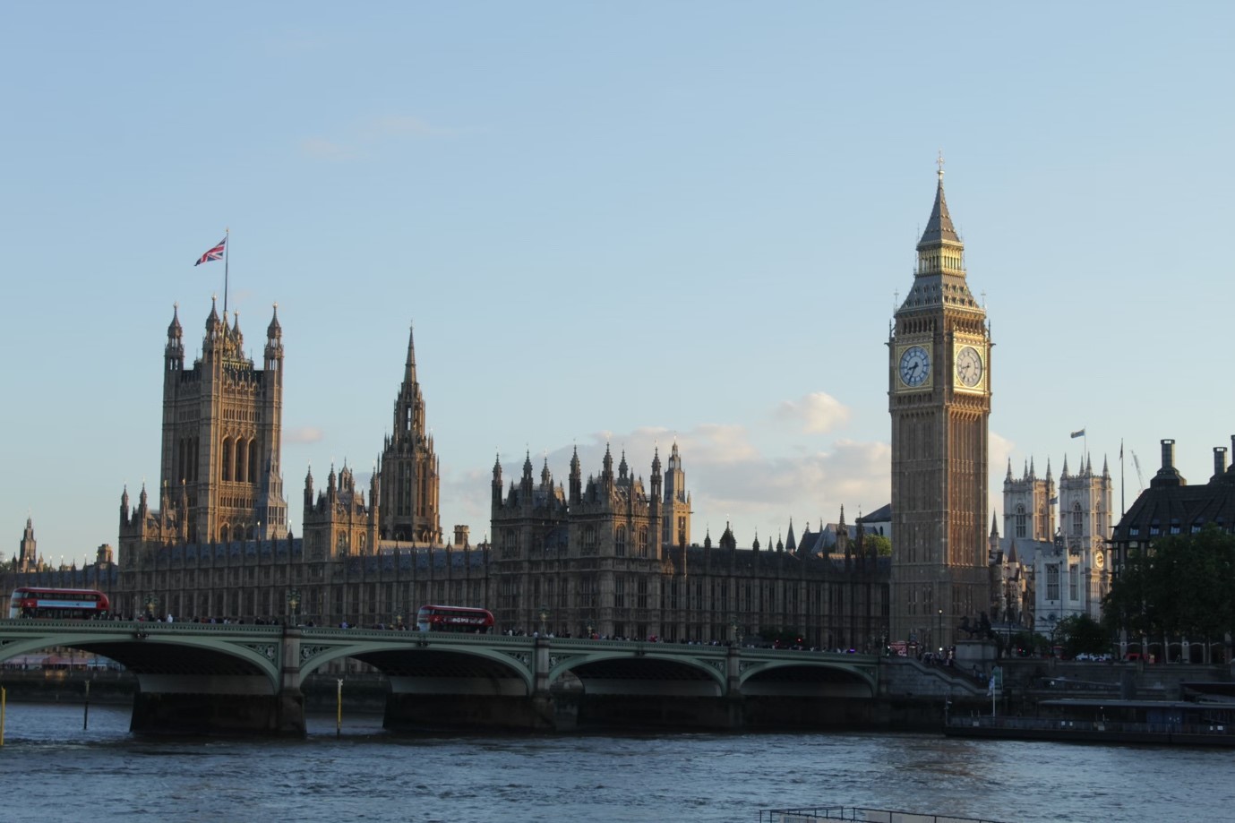AS BLACK MARKET BETTING GROWS, UK REGULATOR LOOK TO ADAPT