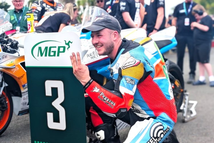 ISLE OF WIGHT’S RYAN WHITEHALL SECURES PODIUM PLACE AT MANX GRAND PRIX