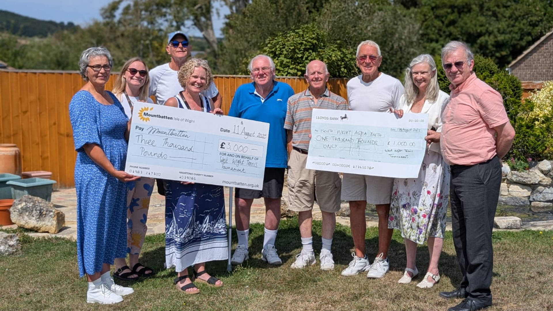 TENNIS FUNDRAISER AT WESTOVER HOUSE SUPPORTS MOUNTBATTEN AND SWAY