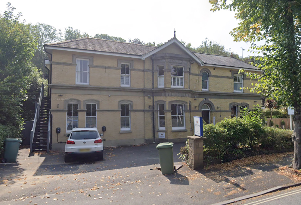 CHANGE OF USE SOUGHT FOR FOXHILLS GUEST HOUSE IN SHANKLIN