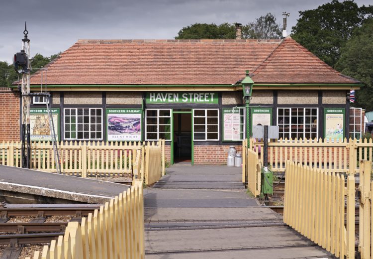 HAVENSTREET STATION GRANTED GRADE II LISTING TO CELEBRATE 200 YEARS OF THE RAILWAY