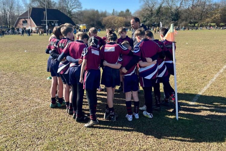 ‘SCRUMTHING’ FOR EVERYONE AS YOUTH RUGBY RETURNS TO VECTIS RFC