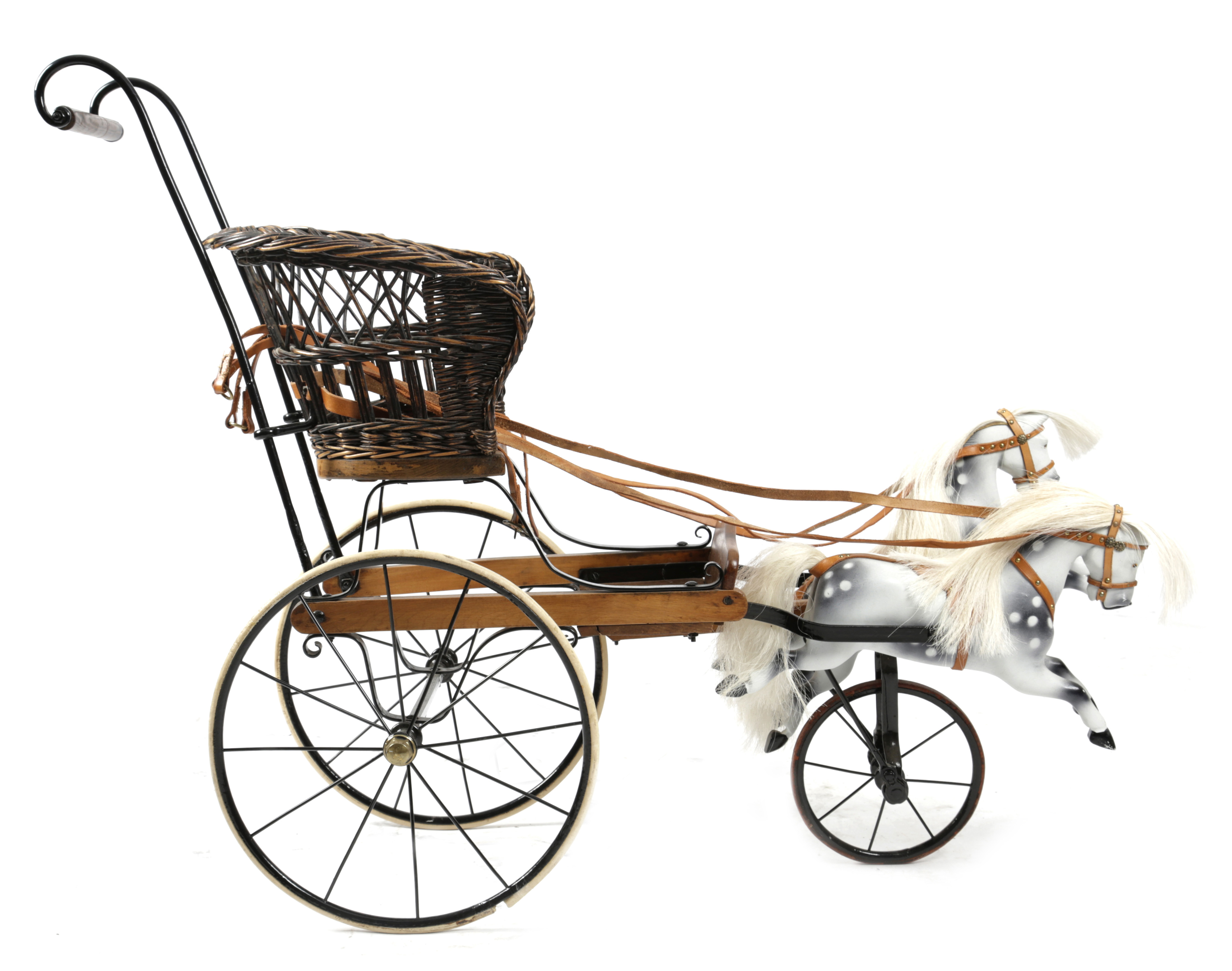 QUEEN VICTORIA’S CHILDREN’S PUSHCHAIR FROM OSBORNE HOUSE TO GO UNDER THE HAMMER