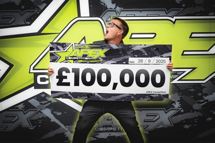 £100,000 UP FOR GRABS IN BIGGEST EVER APEX COMPETITION GIVEAWAY!