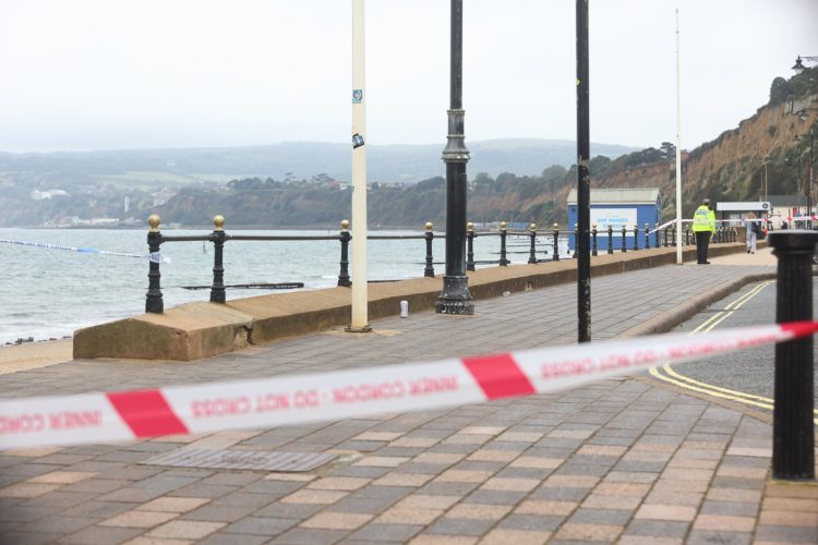 UPDATED: POLICE CORDON OFF ESPLANADE CRIME SCENE AS MAN INJURED IN SANDOWN