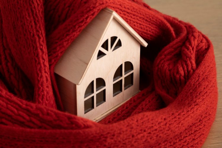 STAY WARM THIS WINTER WITH FREE HOME ENERGY ADVICE ON THE ISLE OF WIGHT