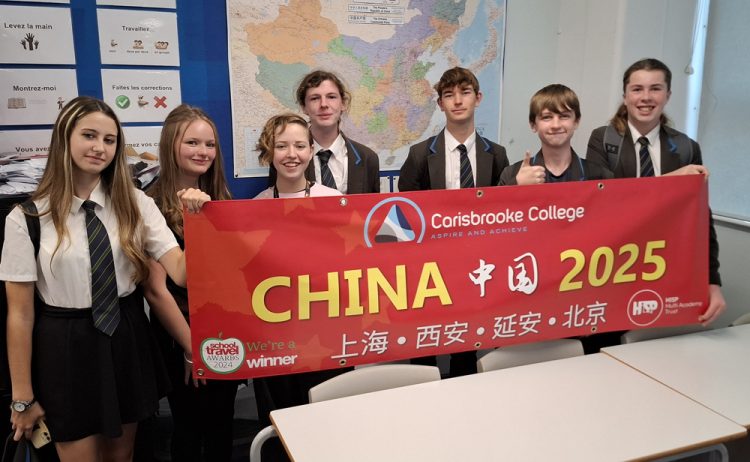 MANDARIN STUDENTS FROM THE ISLE OF WIGHT EMBARK ON 11-DAY ADVENTURE ACROSS CHINA