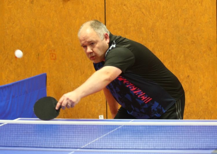 RYDE TEAMS DOMINATE IN DIVISIONS ONE AND TWO OF ISLE OF WIGHT TABLE TENNIS LEAGUE
