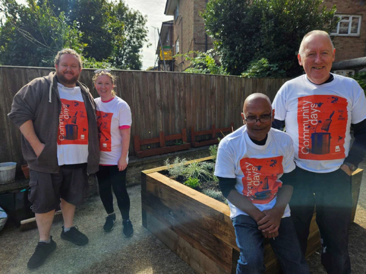 B&Q TEAM HELPS TRANSFORM ASPIRE GARDEN IN COMMUNITY DAY EFFORT