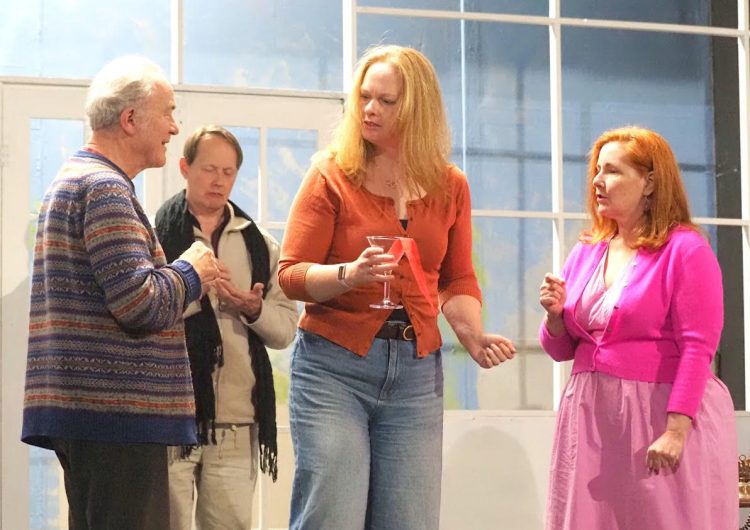 THE MIRROR CRACK’D TO HIT THE STAGE AT APOLLO THEATRE THIS WEEK