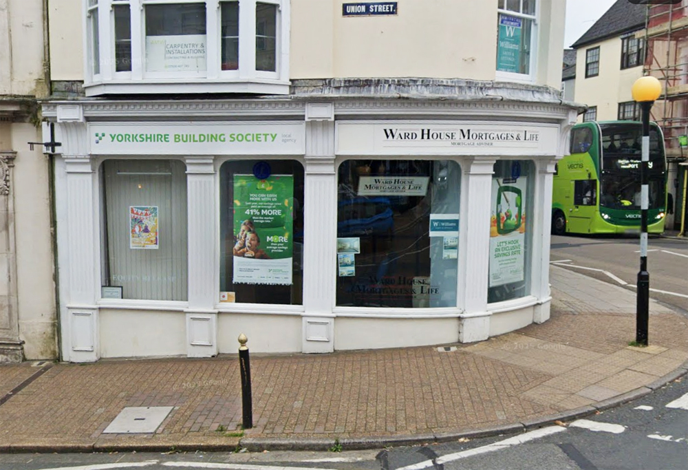 YORKSHIRE BUILDING SOCIETY TO CLOSE ISLE OF WIGHT BRANCH IN ANOTHER BLOW FOR RYDE