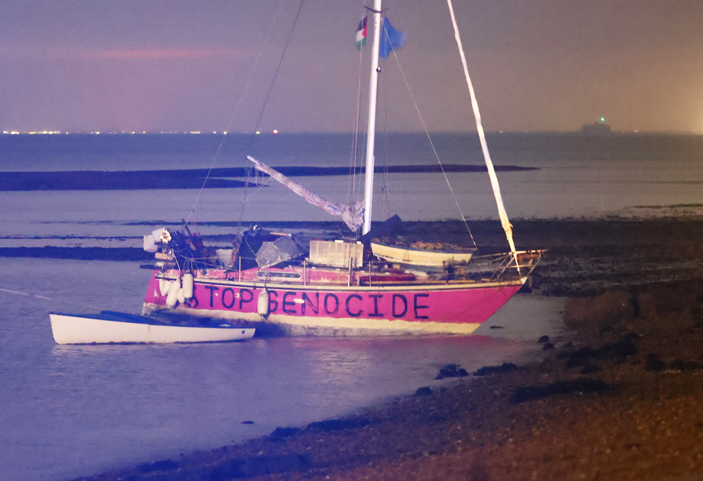BOAT WITH ‘STOP GENOCIDE’ MESSAGE RUNS AGROUND NEAR WOOTTON CREEK